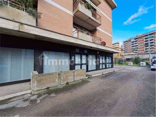 ufficio in vendita a Perugia