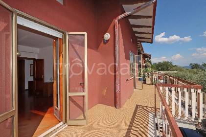 casa indipendente in vendita a Perugia in zona Prepo