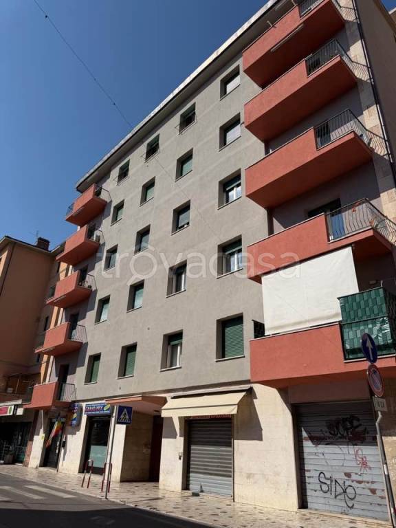 appartamento in vendita a Perugia in zona XX Settembre