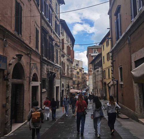 appartamento in vendita a Perugia in zona Centro Città