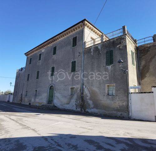 casa indipendente in vendita a Perugia