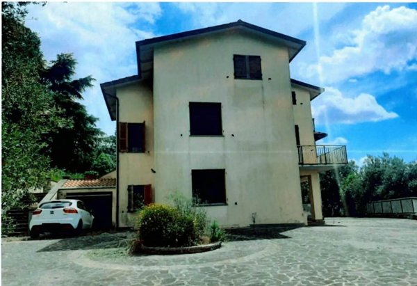 appartamento in vendita a Perugia in zona Lacugnano