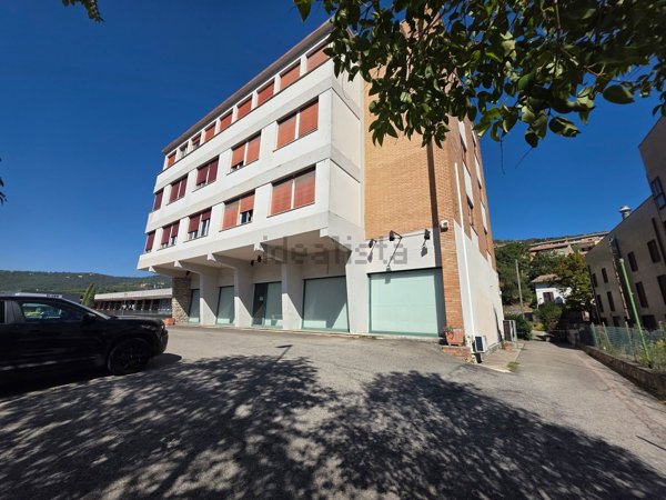 appartamento in vendita a Perugia in zona Ferro di Cavallo