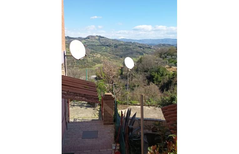 casa indipendente in vendita a Perugia in zona Monteluce