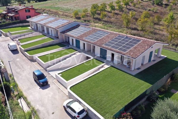 casa indipendente in vendita a Perugia