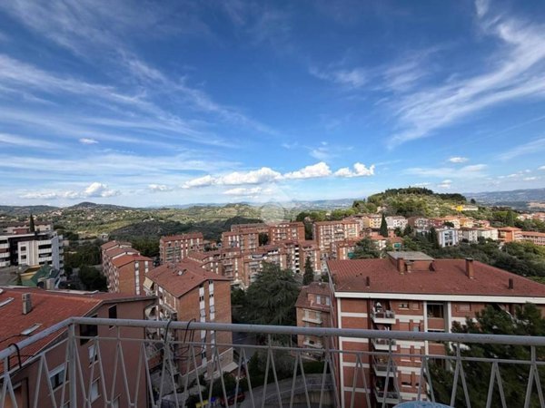 appartamento in vendita a Perugia in zona Monteluce