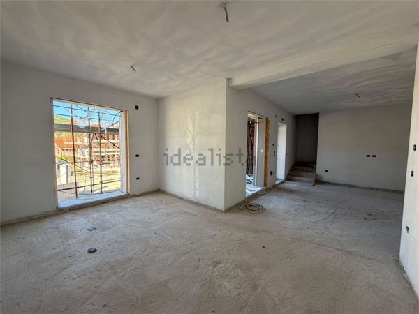 casa indipendente in vendita a Perugia in zona Cenerente