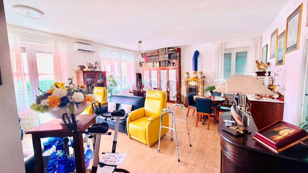 appartamento in vendita a Perugia in zona XX Settembre