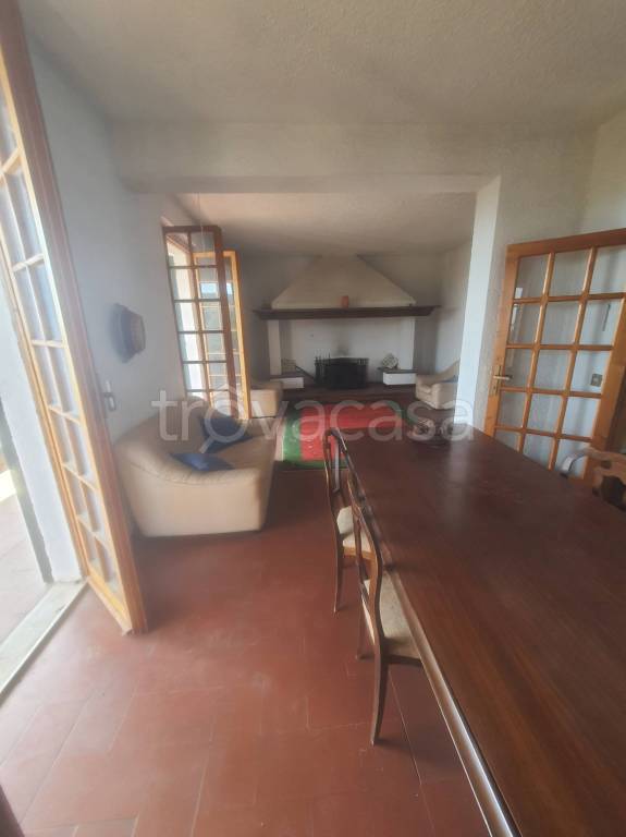 casa indipendente in vendita a Perugia in zona L'Olmo