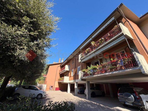 appartamento in vendita a Perugia in zona Santa Lucia