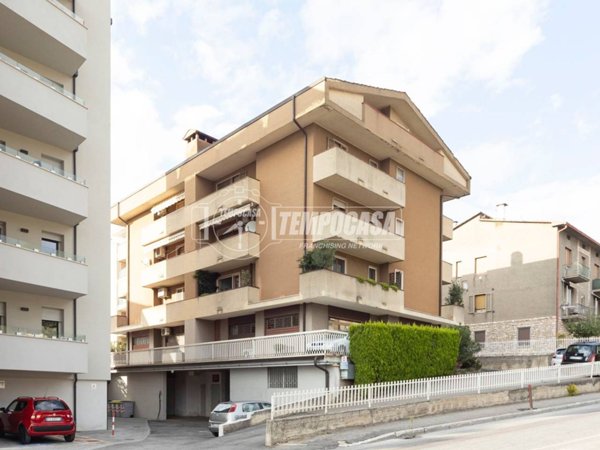 appartamento in vendita a Perugia in zona Madonna Alta