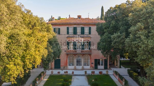 casa indipendente in vendita a Perugia in zona XX Settembre