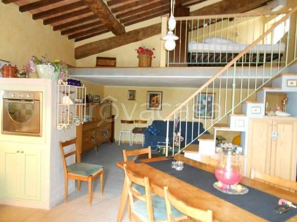 appartamento in vendita a Perugia in zona Centro Città