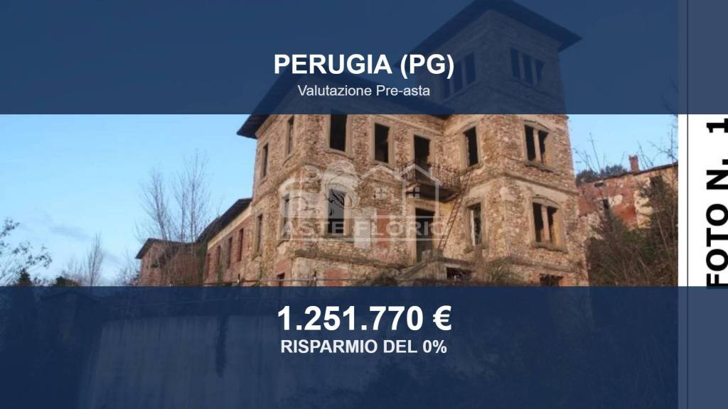 casa indipendente in vendita a Perugia in zona Santa Lucia