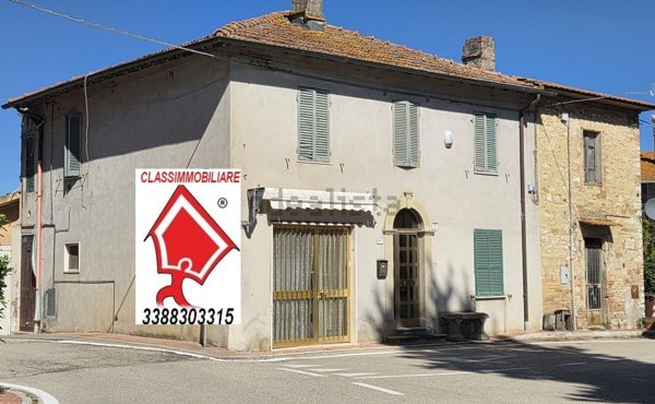 casa indipendente in vendita a Perugia