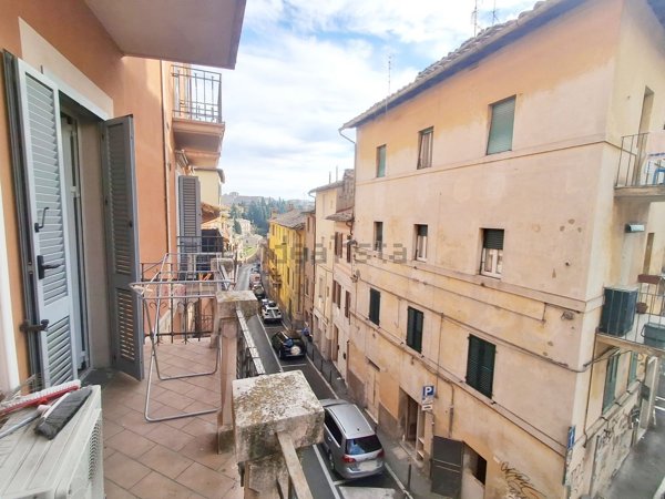 appartamento in vendita a Perugia in zona Centro Città