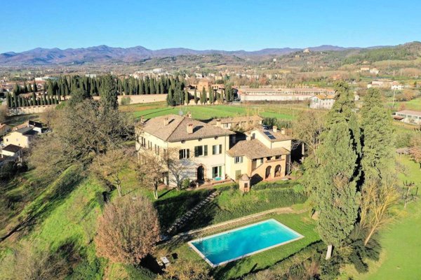 casa indipendente in vendita a Perugia in zona Monteluce