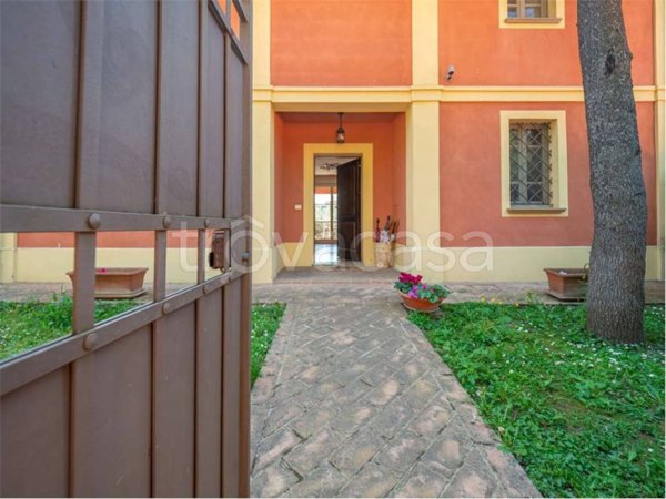 casa indipendente in vendita a Perugia in zona Stazione