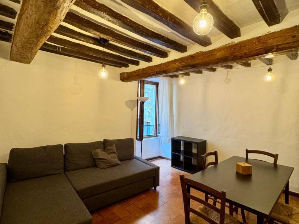 appartamento in vendita a Perugia in zona Centro Città