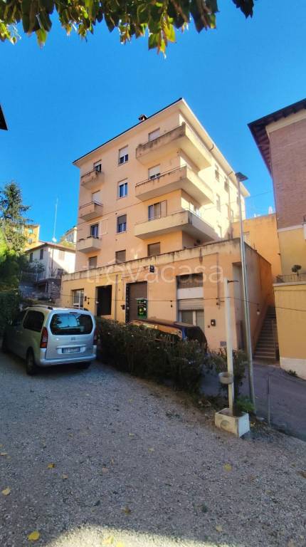 appartamento in vendita a Perugia in zona XX Settembre