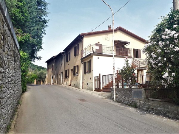 casa indipendente in vendita a Piegaro in zona Collebaldo