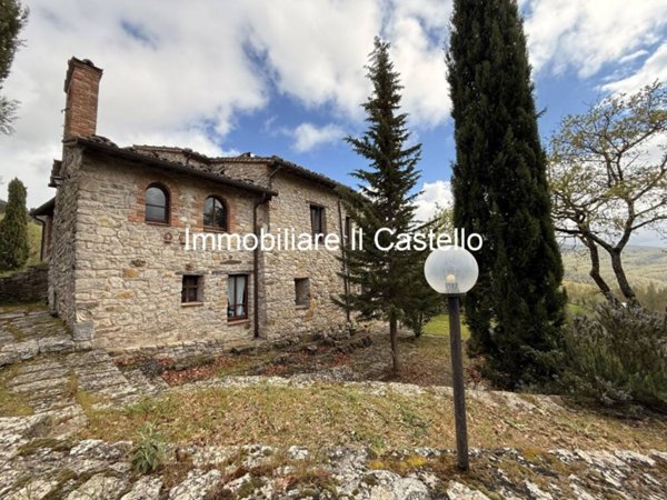 casa indipendente in vendita a Piegaro