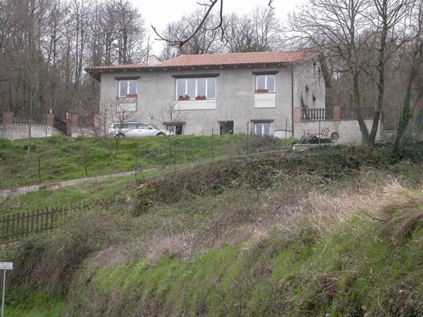 casa indipendente in vendita a Piegaro