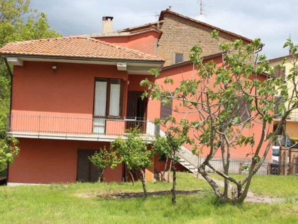 casa indipendente in vendita a Piegaro