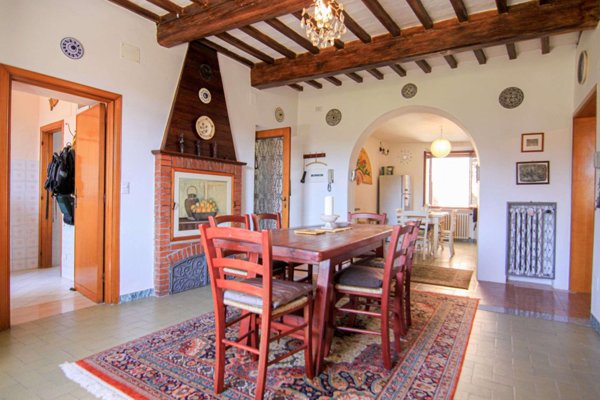 casa indipendente in vendita a Piegaro