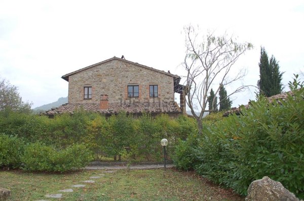 casa indipendente in vendita a Piegaro