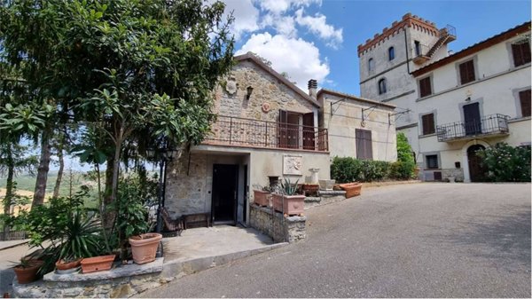 casa indipendente in vendita a Piegaro in zona Macereto