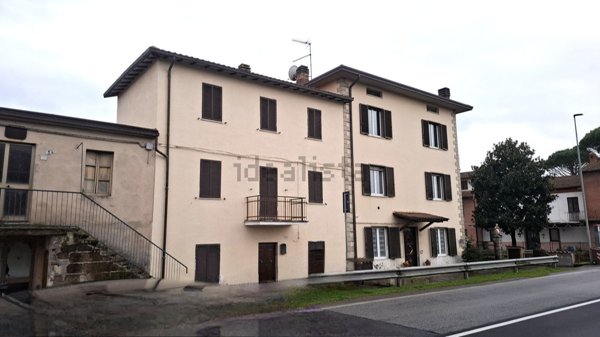 pentavano in vendita a Piegaro