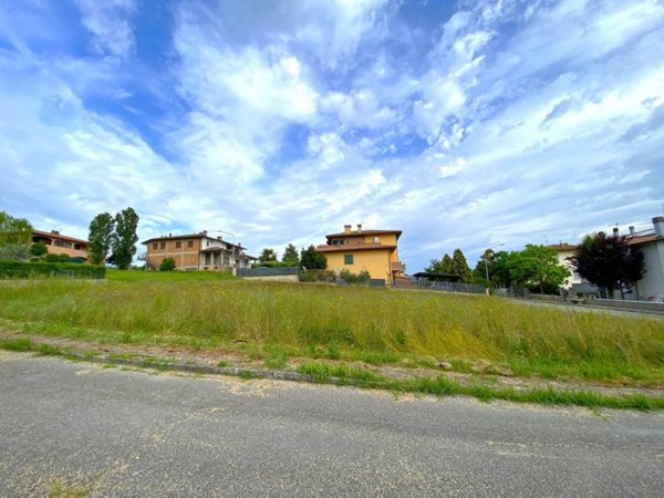 casa indipendente in vendita a Piegaro in zona Oro