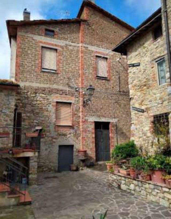 casa indipendente in vendita a Piegaro