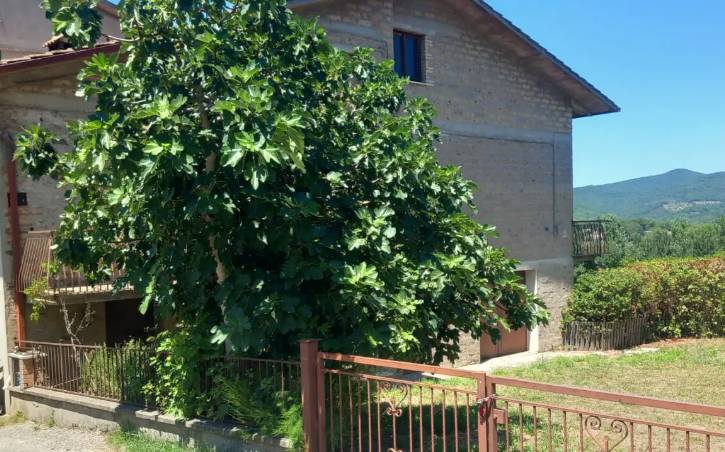 casa indipendente in vendita a Piegaro