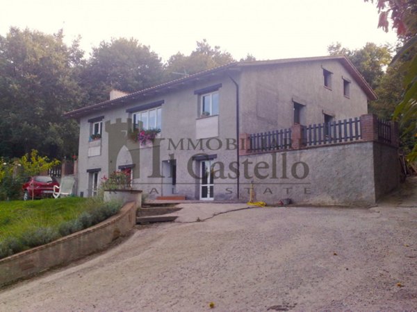casa indipendente in vendita a Piegaro