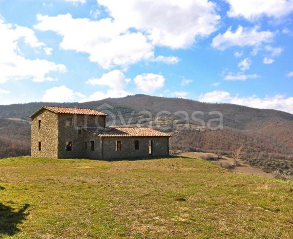 casa indipendente in vendita a Piegaro