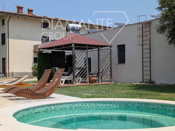 casa indipendente in vendita a Piegaro in zona Acquaiola Gratiano