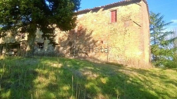 casale in vendita a Piegaro