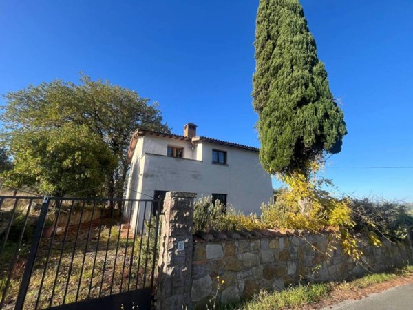 casa indipendente in vendita a Piegaro