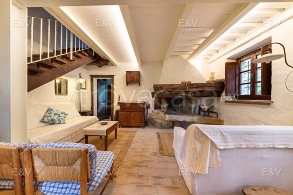 casa indipendente in vendita a Piegaro