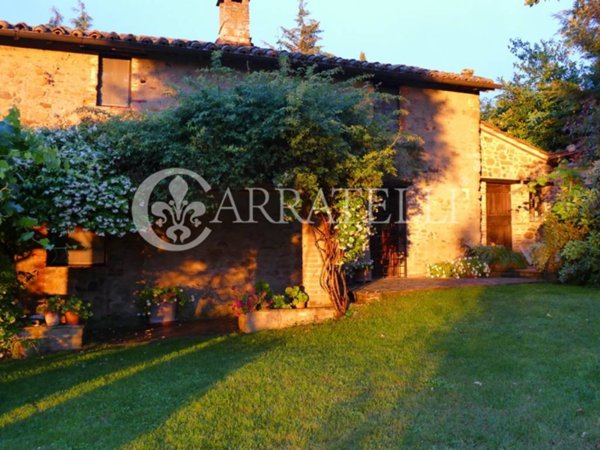 casa indipendente in vendita a Piegaro