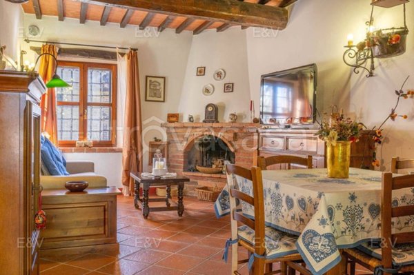 casa indipendente in vendita a Piegaro