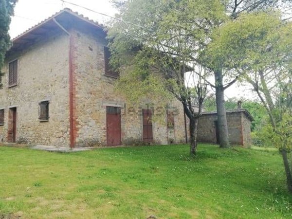 casale in vendita a Piegaro