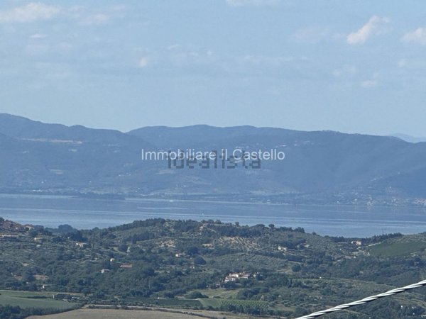 casa indipendente in vendita a Piegaro
