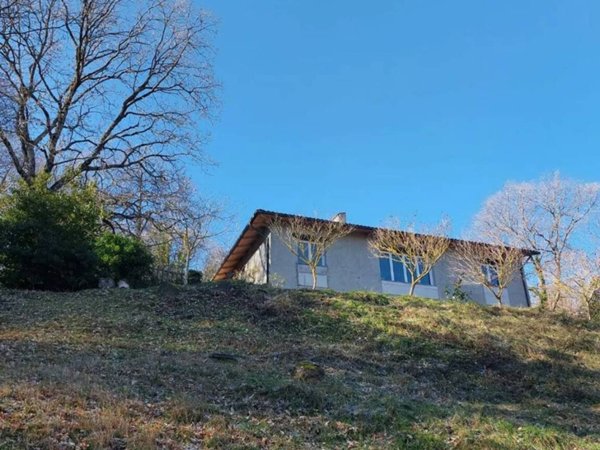 casa indipendente in vendita a Piegaro