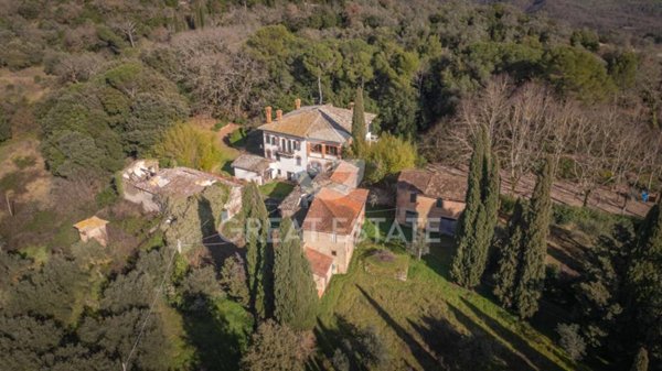 casa indipendente in vendita a Piegaro