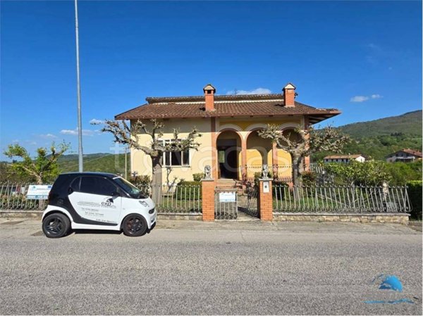 casa indipendente in vendita a Piegaro
