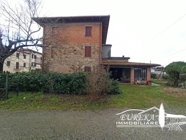 casa indipendente in vendita a Piegaro