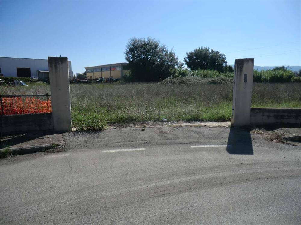 terreno edificabile in vendita a Piegaro